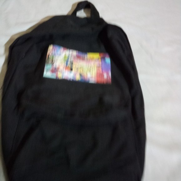 Backpack - Picture 5 of 9